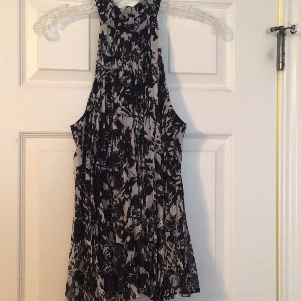 High neck floral top